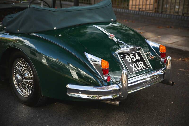 Image 9/50 of Jaguar XK 150 DHC (1954)