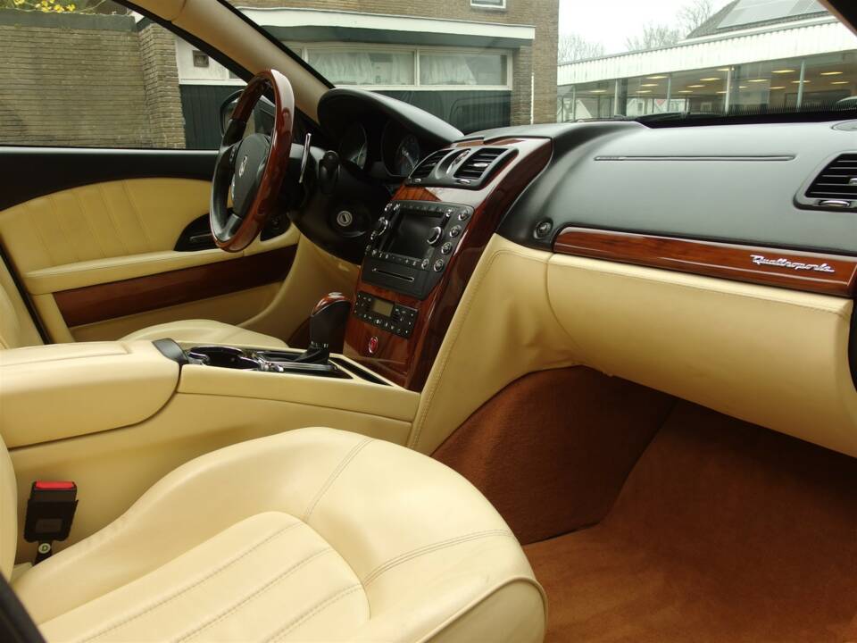 Bild 42/100 von Maserati Quattroporte 4.2 (2010)