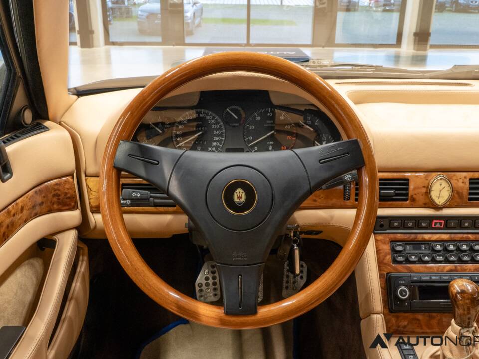 Bild 39/47 von Maserati Ghibli 2.8 (1997)