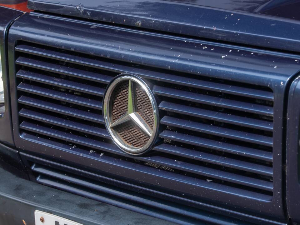 Bild 15/50 von Mercedes-Benz 300 GE (lang) (1995)