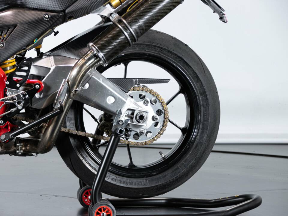 Immagine 18/50 di Cagiva DUMMY (2003)