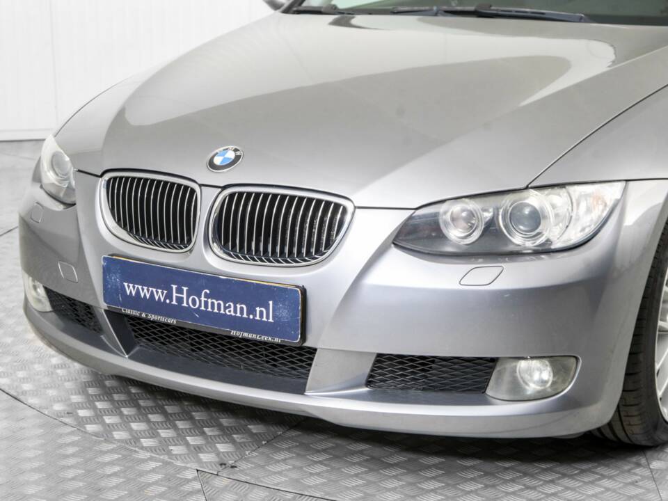 Afbeelding 18/50 van BMW 325i (2007)