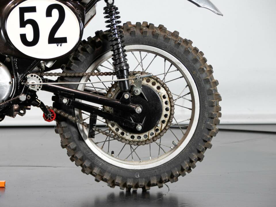 Bild 27/50 von BSA DUMMY (1974)