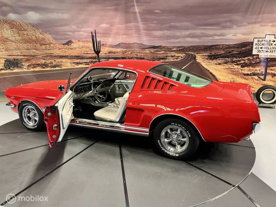 Image 17/34 of Ford Mustang 289 (1966)