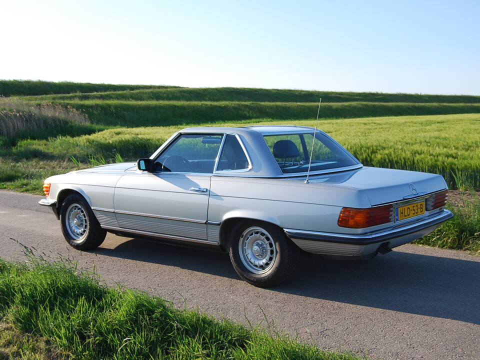 Image 15/87 of Mercedes-Benz 280 SL (1982)