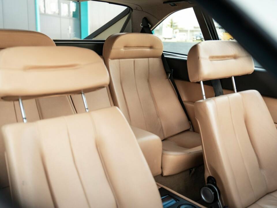 Image 8/15 of Ferrari Mondial 3.2 (1987)