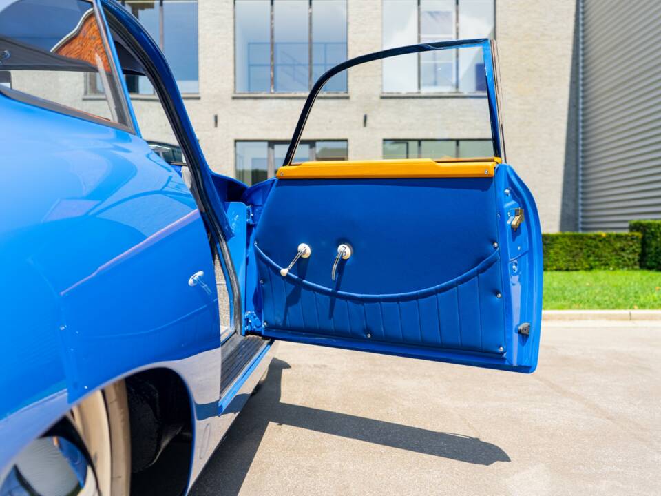 Immagine 47/53 di Porsche 356 1300 (1952)