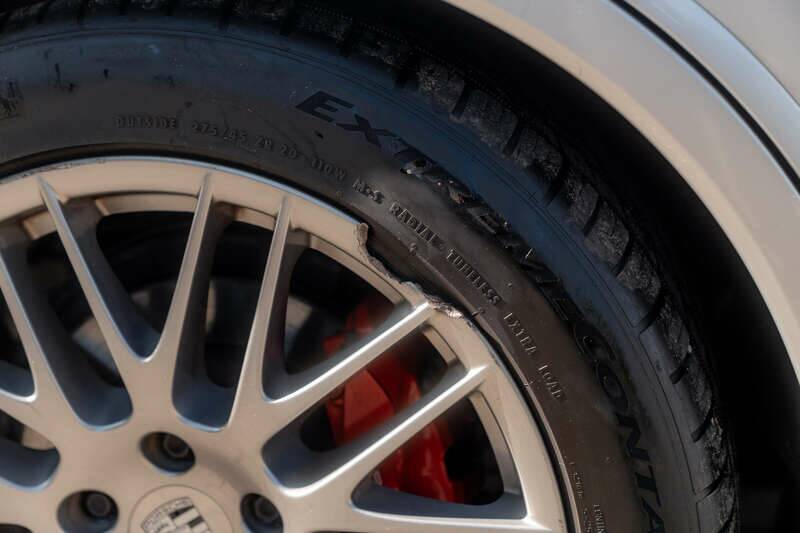 Image 39/50 de Porsche Cayenne GTS (2012)