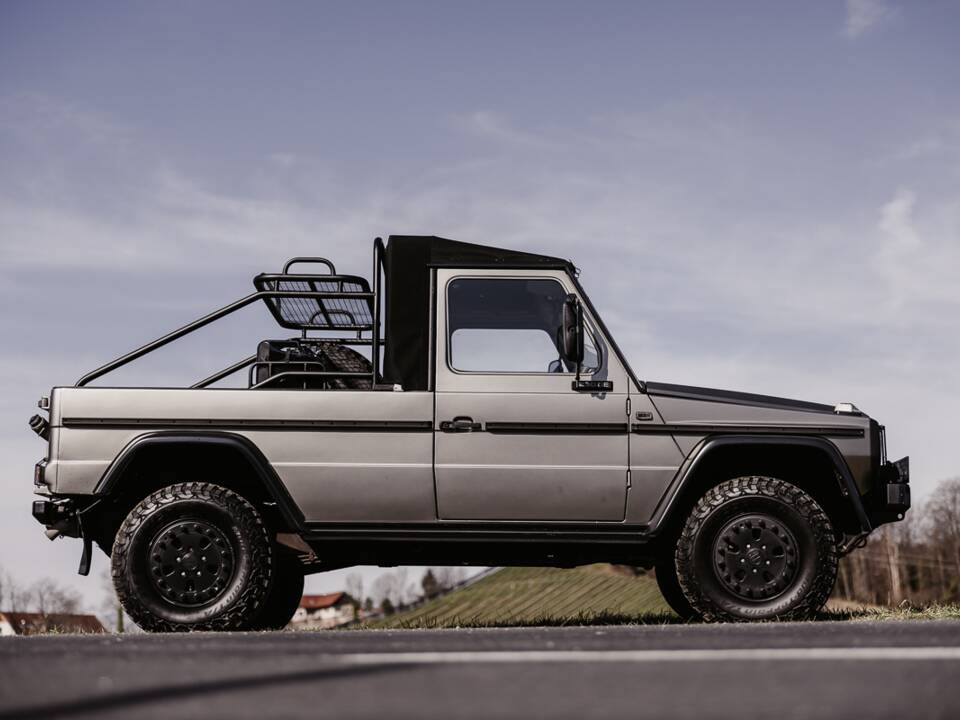 Image 45/79 of Steyr-Puch 230 GE (SWB) (1994)