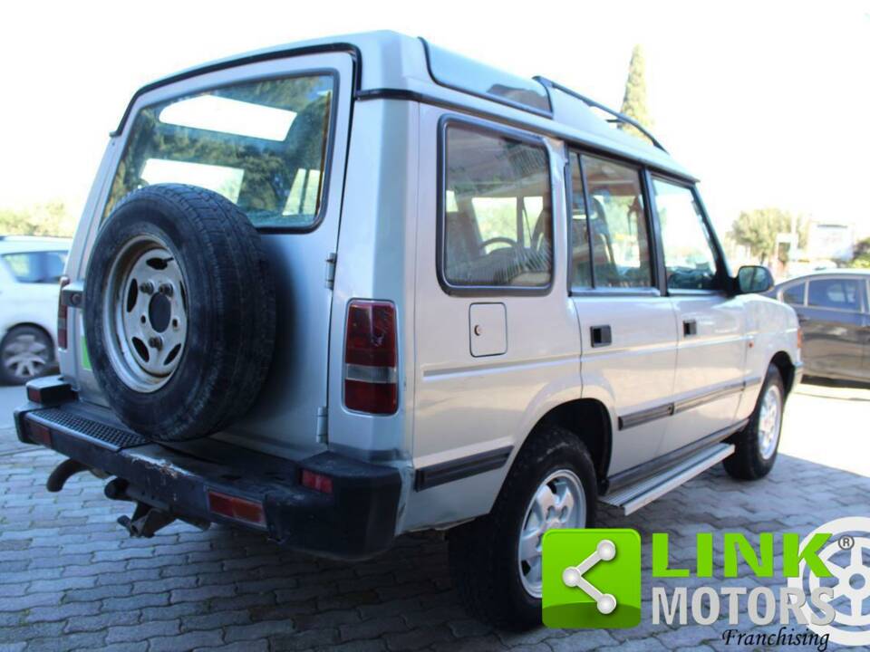 Bild 8/10 von Land Rover Discovery TDi (1996)