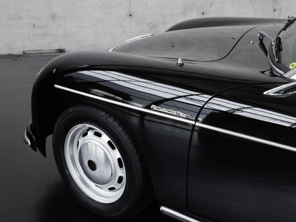 Bild 18/49 von Intermeccanica 356 Roadster 6 (1991)
