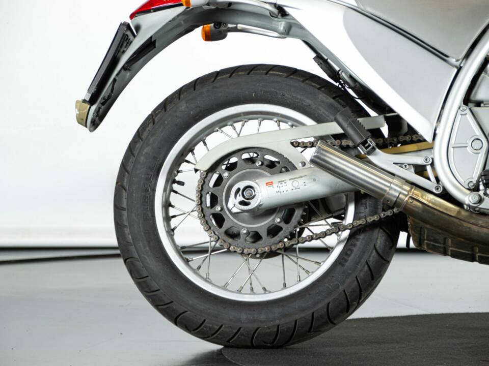 Bild 37/50 von Aprilia Moto 6.5 (2000)