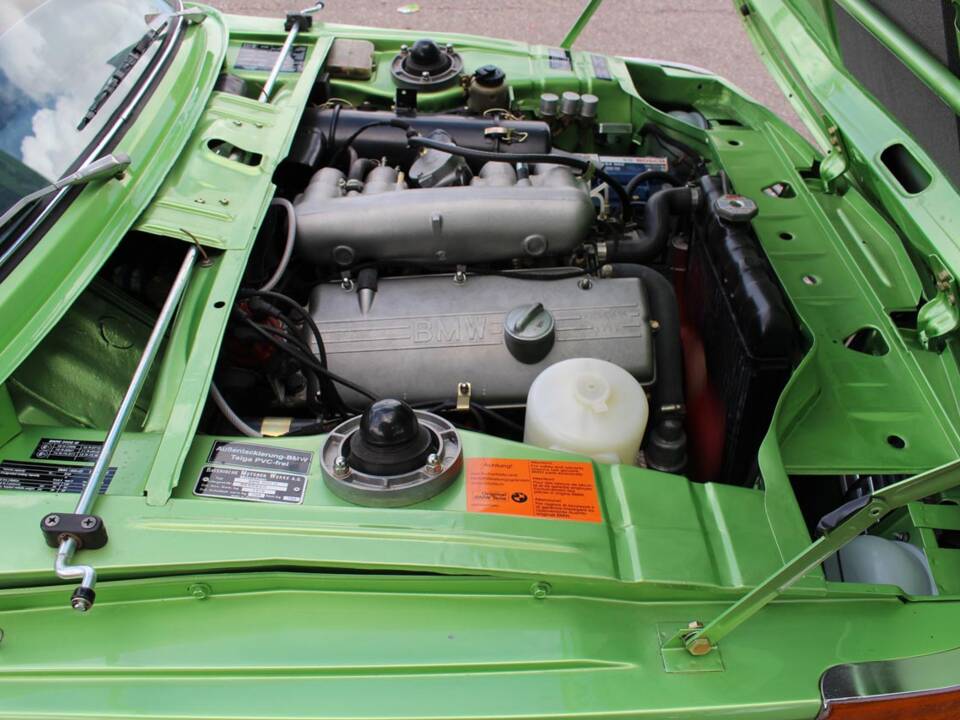 Bild 22/28 von BMW 2002 tii (1974)