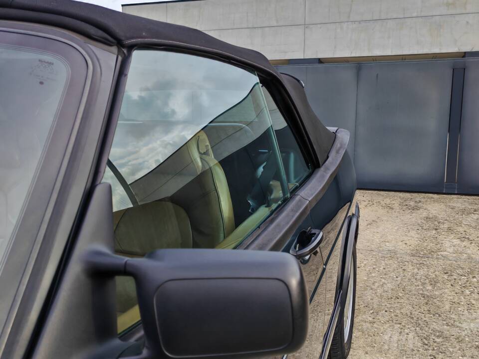 Image 15/44 of Saab 900 S (1992)