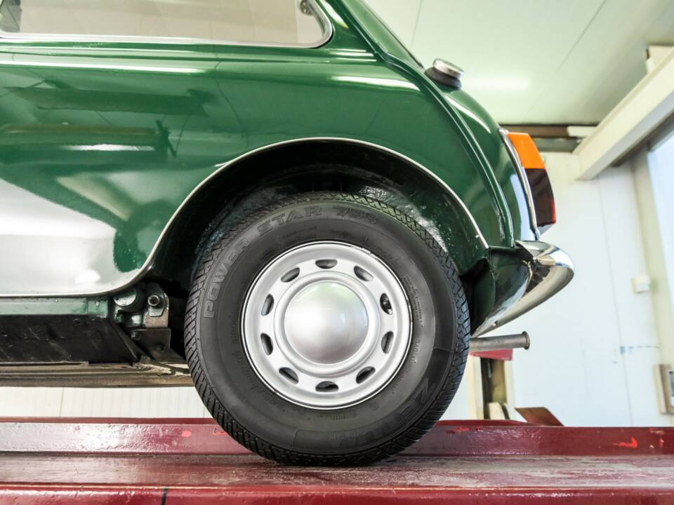 Image 47/50 of Mini 850 (1974)