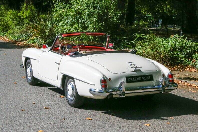 Image 11/50 de Mercedes-Benz 190 SL (1960)