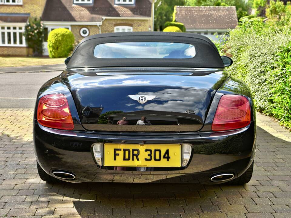 Bild 14/42 von Bentley Continental GTC W12 (2011)