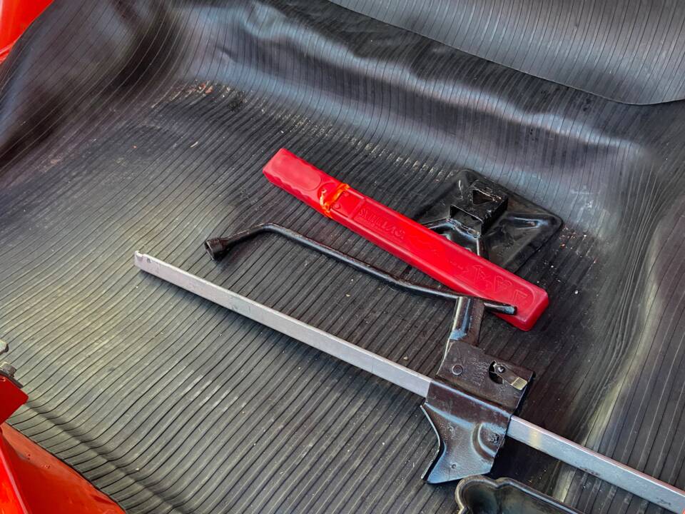 Image 12/13 of Ford Thunderbird (1956)