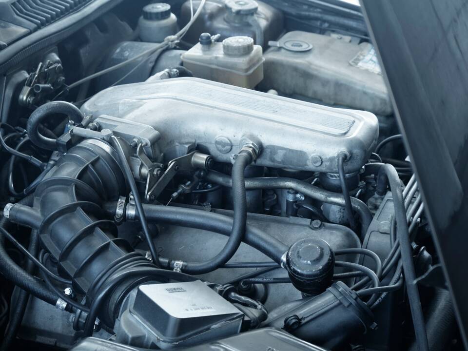 Bild 44/48 von Alfa Romeo GTV 6 2.5 (1981)