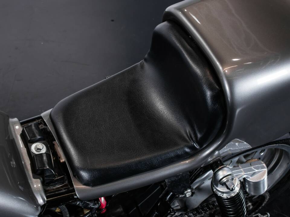 Imagen 12/27 de Honda CB 900 F Bol d'Or (1982)