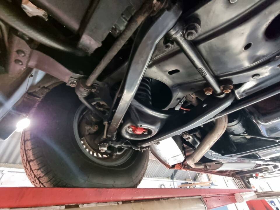 Image 29/34 de Cadillac 62 Sedan DeVille (1957)