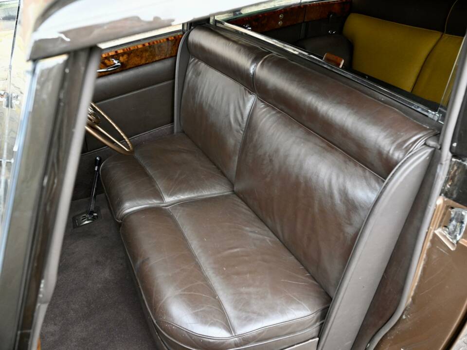 Imagen 42/50 de Rolls-Royce Silver Wraith (1946)
