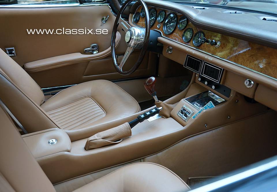 Image 32/38 of ISO Grifo GL 350 (1967)
