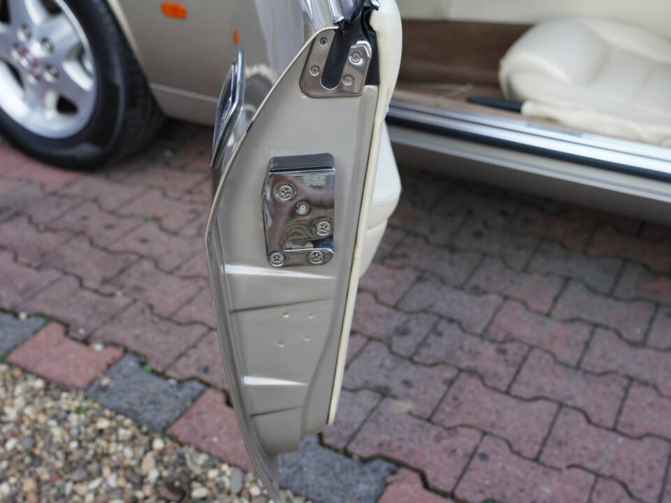Afbeelding 44/50 van Jaguar XJS 4.0 (1995)