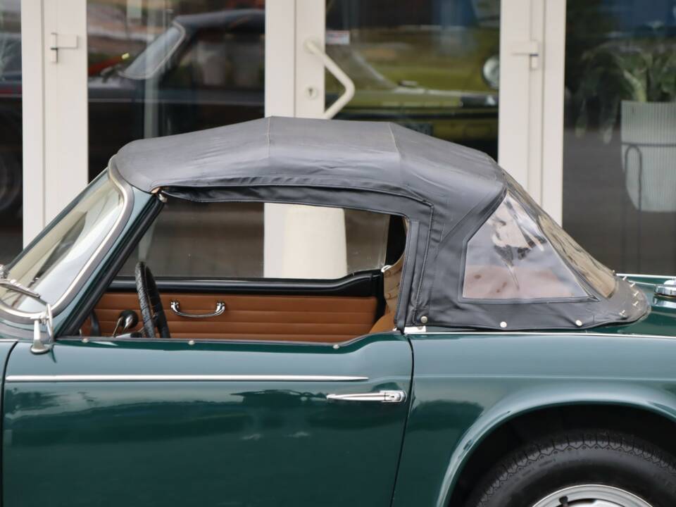 Bild 23/50 von Triumph TR 4A (1966)