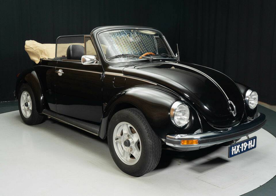 Image 1/8 of Volkswagen Beetle 1303 (1976)