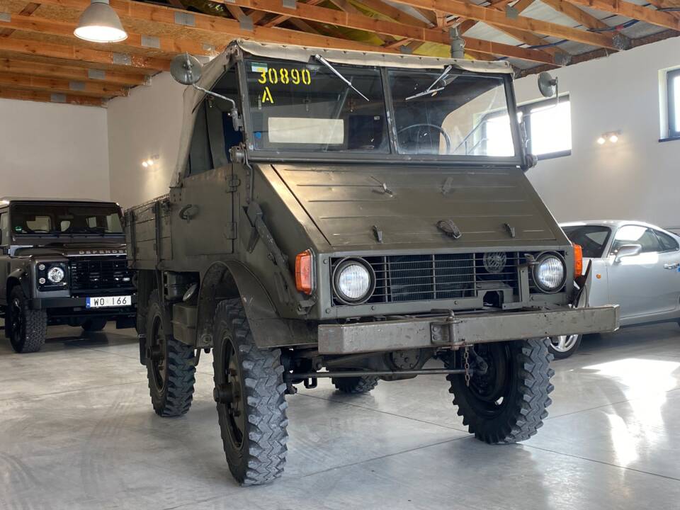 Afbeelding 7/67 van Mercedes-Benz Unimog 2010 (1951)