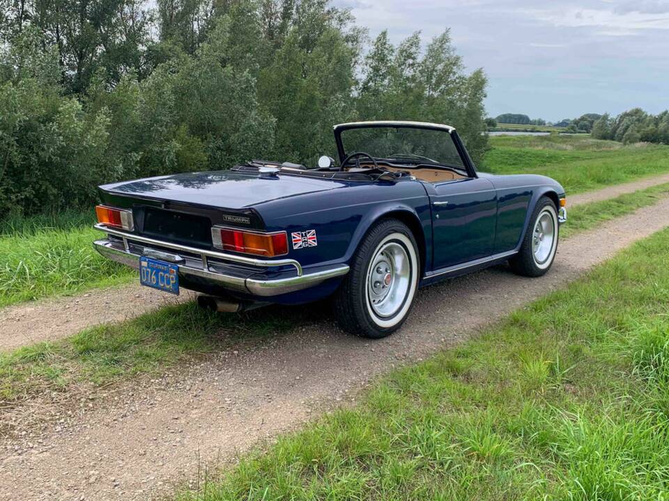 Obraz 8/8 pojazdu Triumph TR 6 (1970)