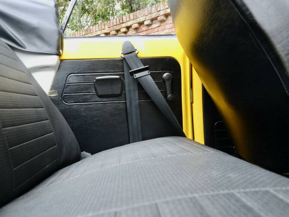 Immagine 32/50 di Volkswagen Maggiolone 1303 (1975)