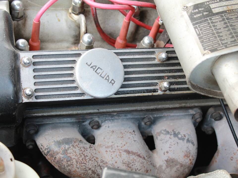 Bild 31/42 von Jaguar 240 (1968)