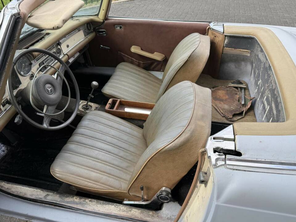 Bild 26/50 von Mercedes-Benz 250 SL (1967)