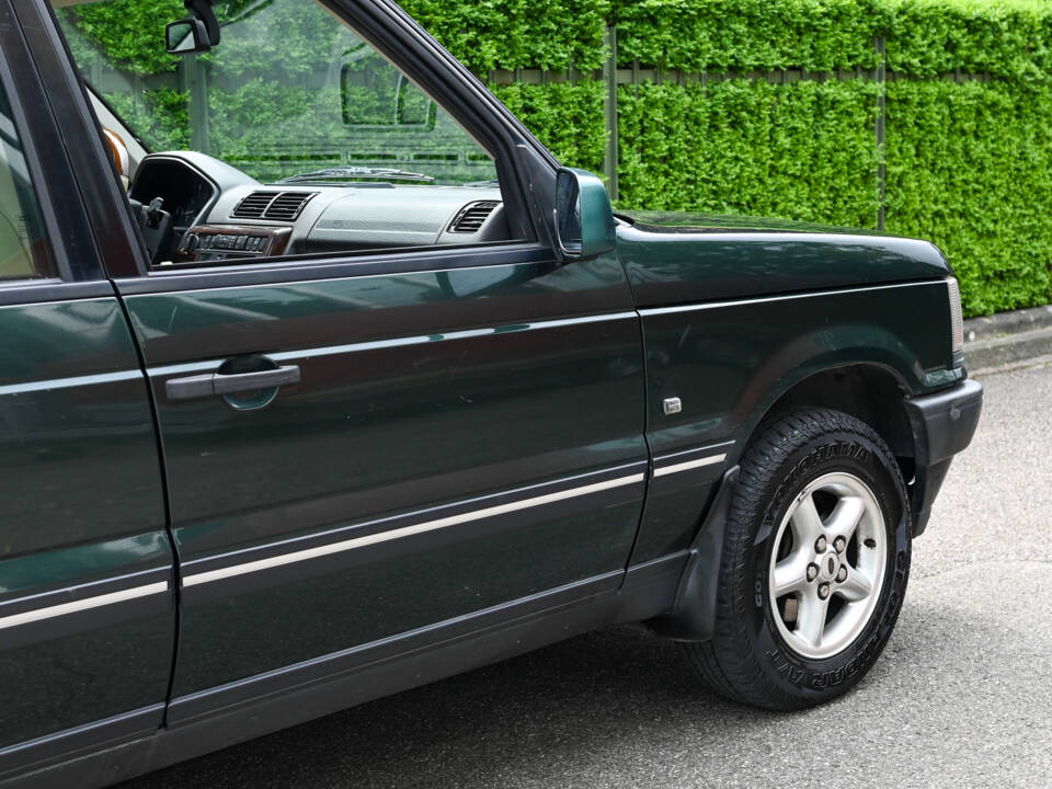 Bild 12/27 von Land Rover Range Rover 4.6 Vogue (2000)
