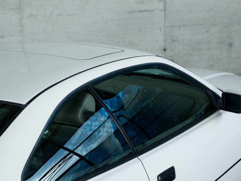 Immagine 31/50 di BMW 850i (1990)