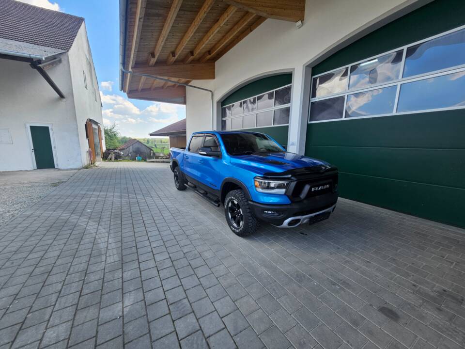 Bild 73/96 von Dodge Ram 1500 (2021)