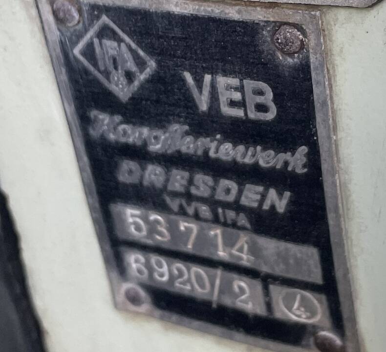 Immagine 9/16 di EMW 327-2 (1954)