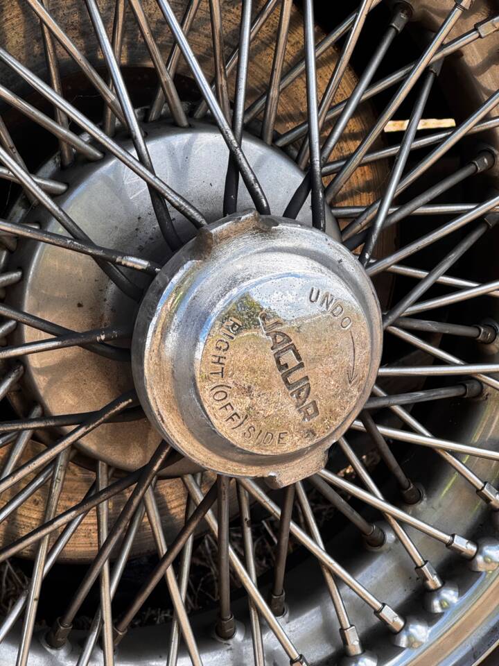 Bild 12/32 von Jaguar S-Type 3.4 (1964)