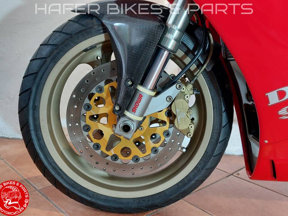 Bild 33/42 von Ducati 916 SPS (1997)