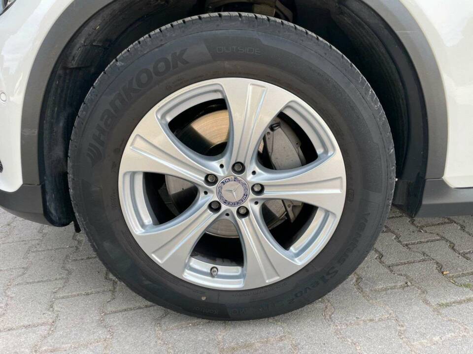 Afbeelding 8/18 van Mercedes-Benz GLC 220 d 4MATIC (2016)