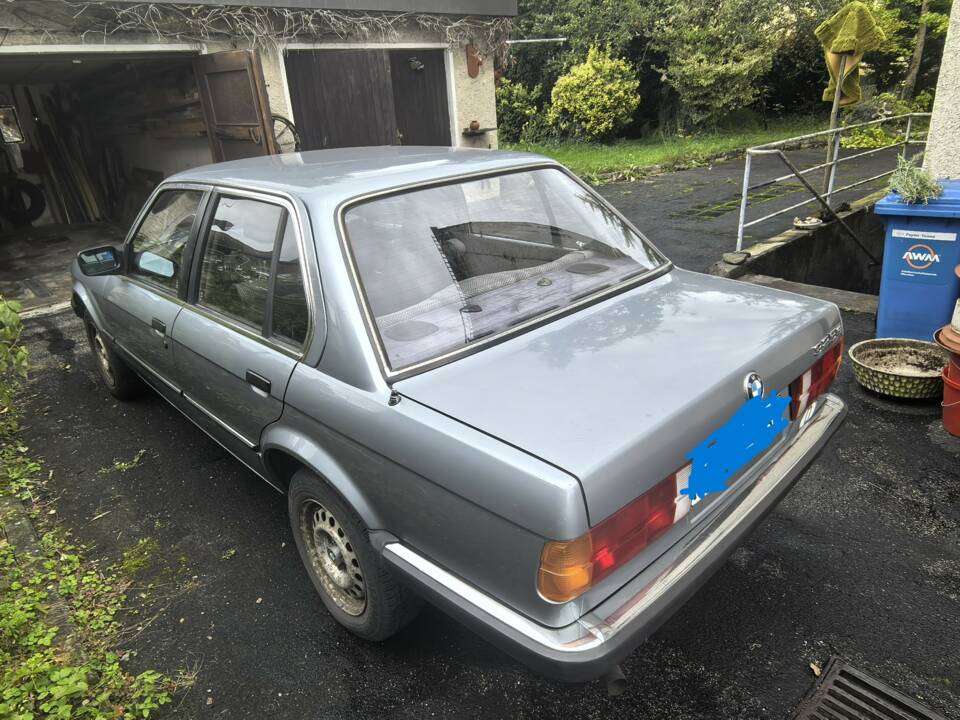 Immagine 9/9 di BMW 325e (1985)