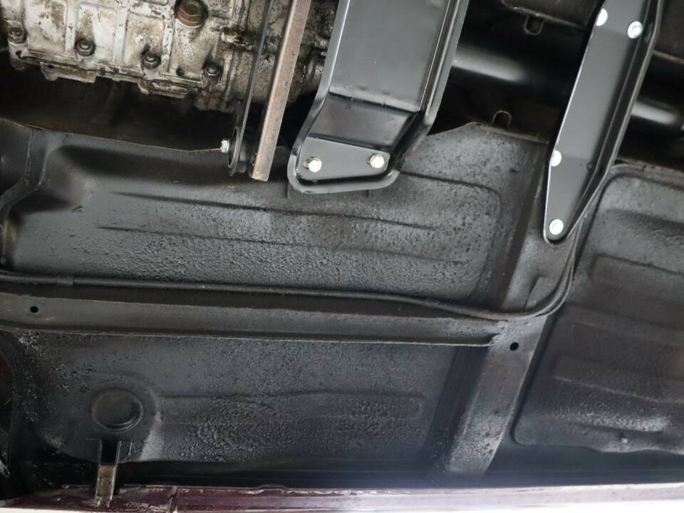 Image 46/50 of Alfa Romeo 1750 Berlina (1971)