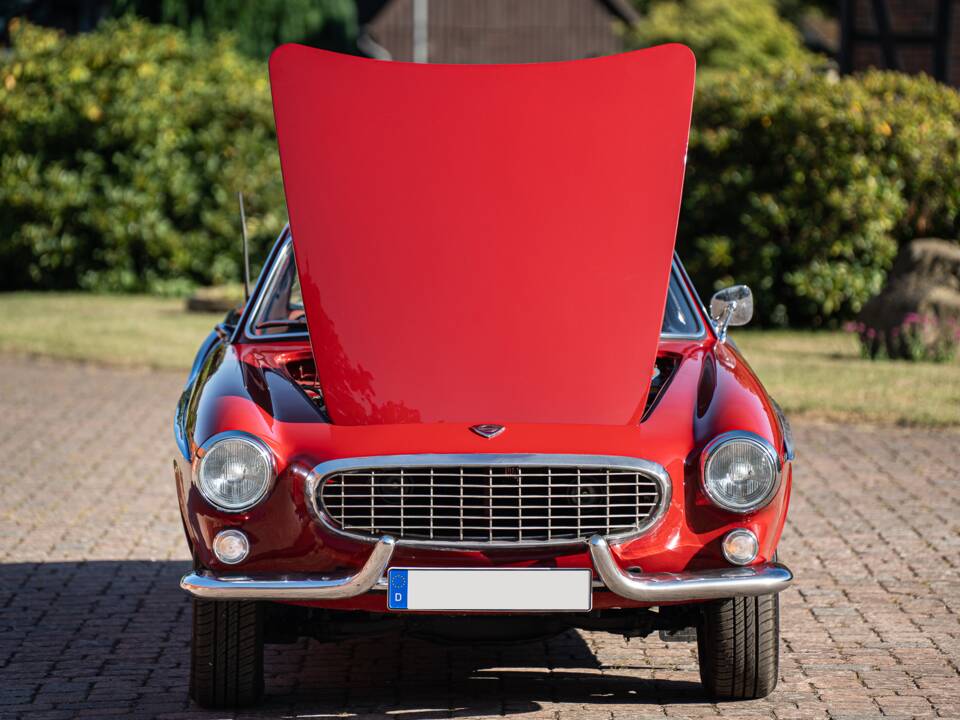 Image 7/59 de Volvo 1800 S (1964)