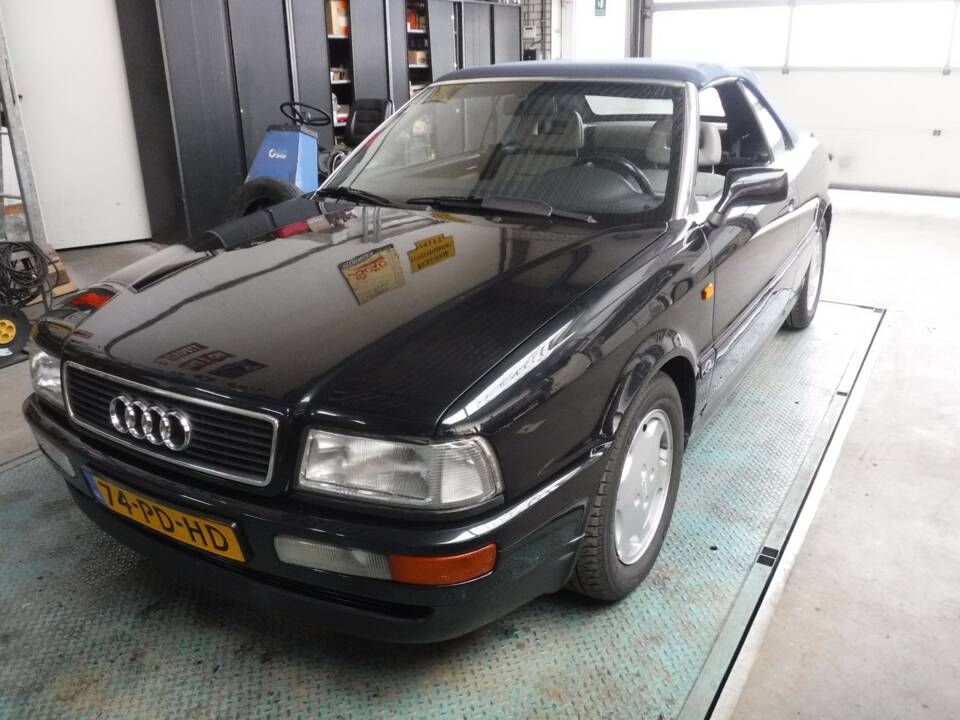 Bild 2/47 von Audi Cabriolet 2.0 E (1995)