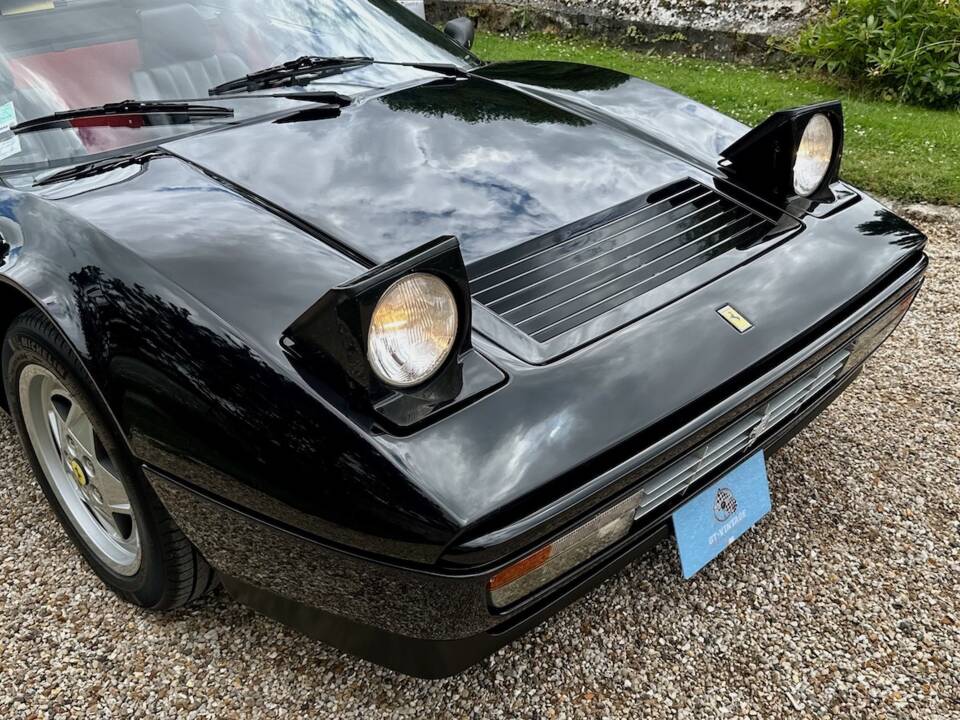 Bild 7/86 von Ferrari 328 GTS (1988)