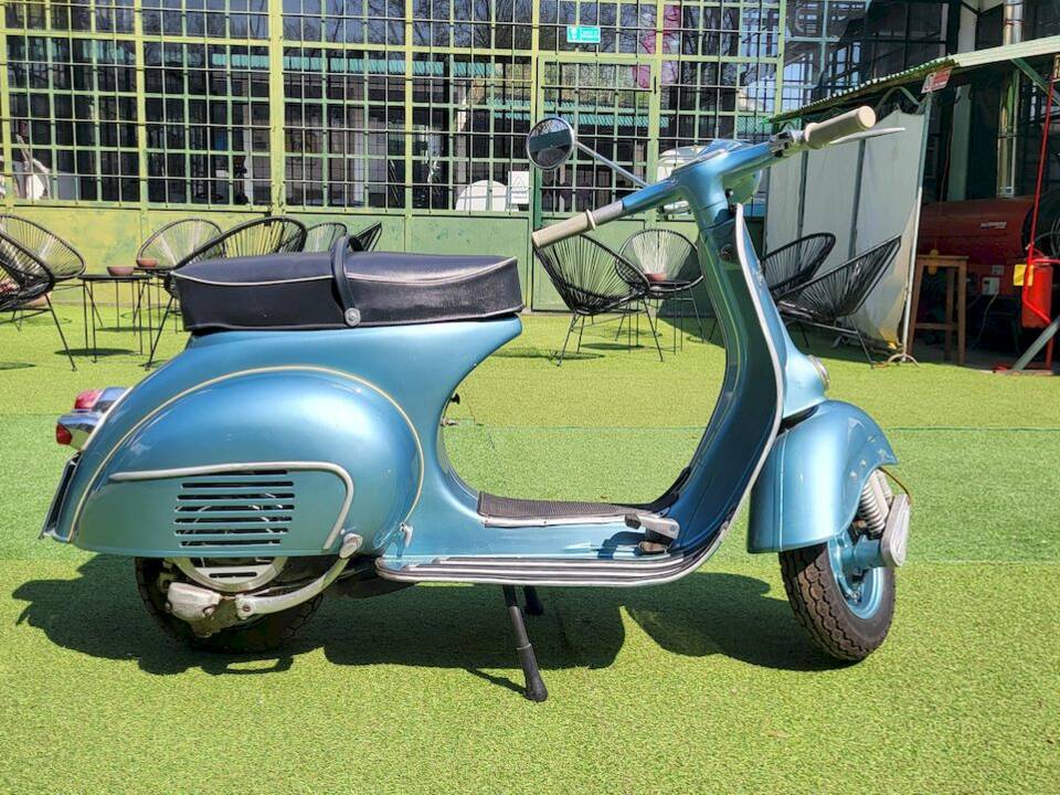 Image 7/30 of Piaggio Vespa 150 (1962)