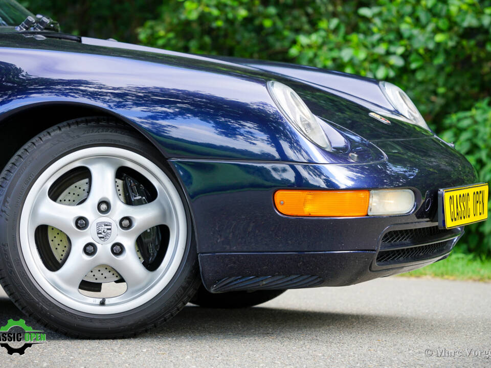 Image 26/60 de Porsche 911 Carrera (1994)