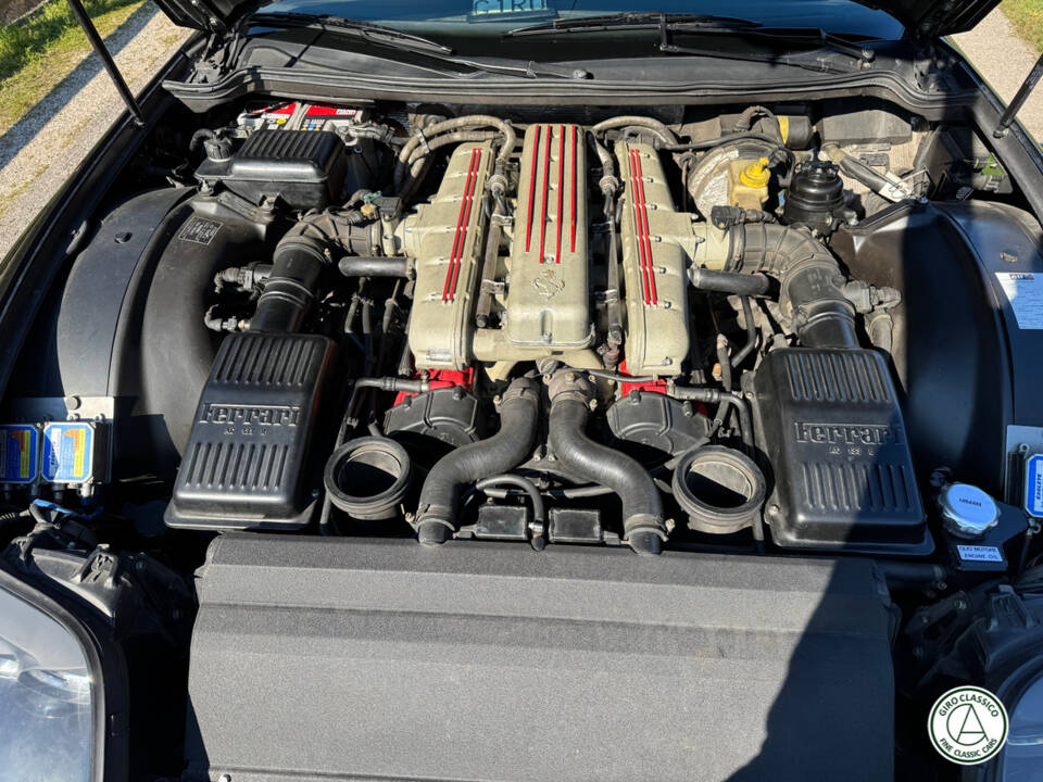 Immagine 26/31 di Ferrari 550 Maranello (1998)